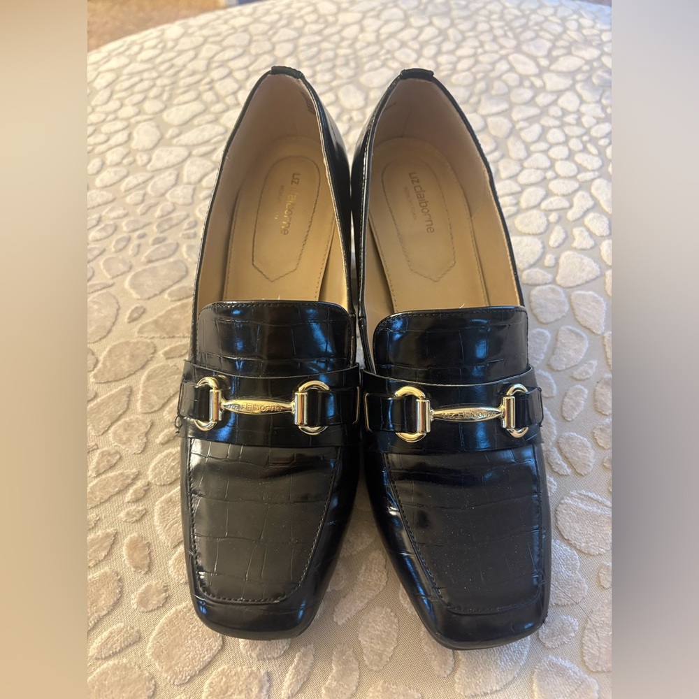 Liz Claiborne Black Croc-Embossed Leather Loafers with Gold Bit